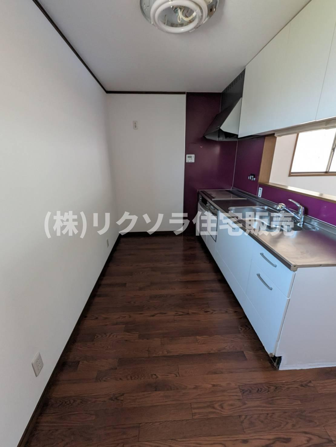 大久保町4丁目　中古一戸建てのダイニング|キッチンスペース
■物件内覧・資金計画相談・住宅ローン相談、リフォーム相談、お問合せ受付中■
※当日・翌日のご内覧、ご相談はお電話でのお問合せがスムーズです！