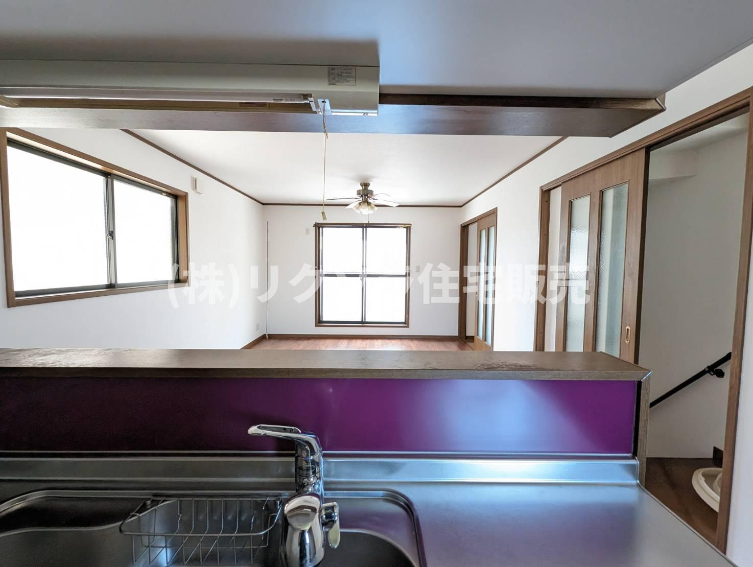 大久保町4丁目　中古一戸建てのキッチン|キッチンからの眺め
■物件内覧・資金計画相談・住宅ローン相談、リフォーム相談、お問合せ受付中■
※当日・翌日のご内覧、ご相談はお電話でのお問合せがスムーズです！