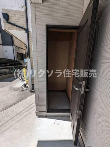 大久保町4丁目　中古一戸建ての収納|トランクルーム
■物件内覧・資金計画相談・住宅ローン相談、リフォーム相談、お問合せ受付中■
※当日・翌日のご内覧、ご相談はお電話でのお問合せがスムーズです！
