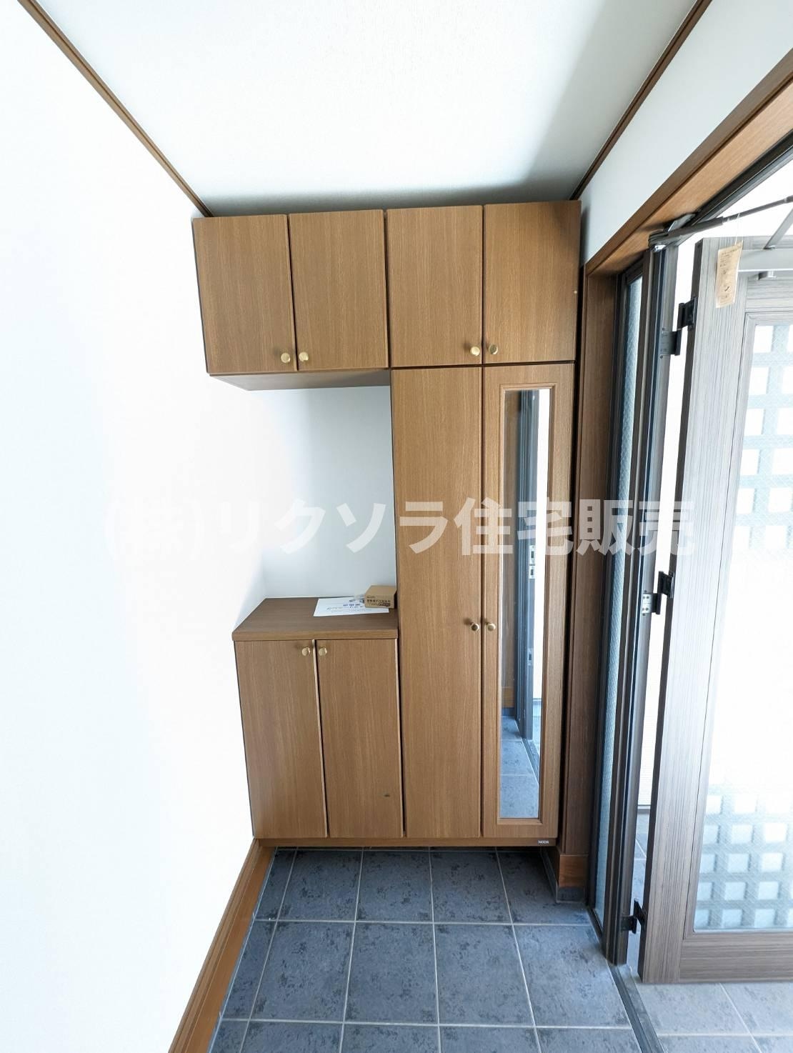 大久保町4丁目　中古一戸建ての収納|玄関収納
■物件内覧・資金計画相談・住宅ローン相談、リフォーム相談、お問合せ受付中■
※当日・翌日のご内覧、ご相談はお電話でのお問合せがスムーズです！