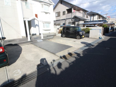 【駐車場】 | メゾン・デュ・ソレイユ