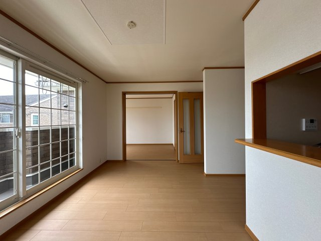 メゾンカルフールＢの居間・リビング