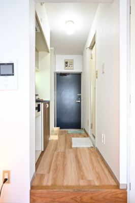 【玄関】 | ワールドパレス永福町 | ※家具・小物はイメージです