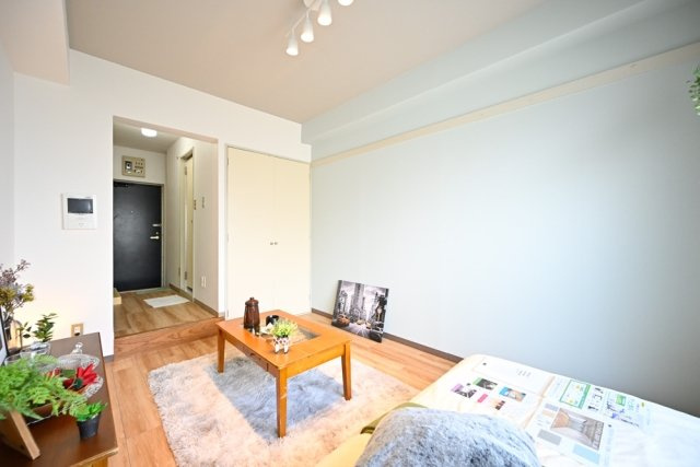 【居間・リビング】 | ワールドパレス永福町 | ※家具・小物はイメージです