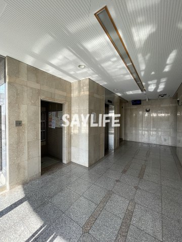 グレイスコートのロビー