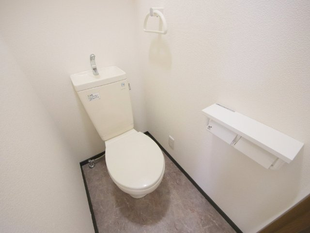 聖和ハイツ生駒Ｂのトイレ