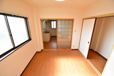 【寝室】 | サンコート小澤