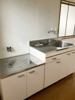 【キッチン】 | 石原ハイツ | 2口ガスコンロ設置可能