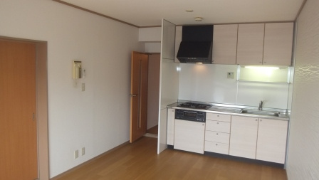 ルーラルタウン壱番館の居間・リビング