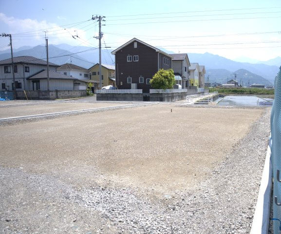 玉津エコタウンの外観|16号地の外観写真です。