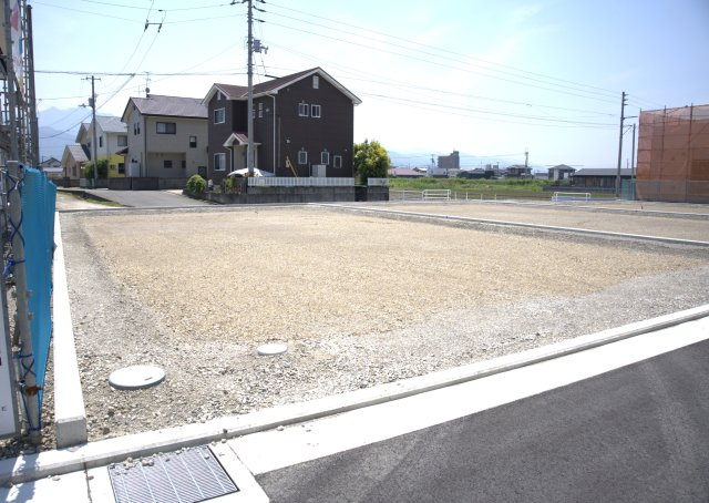 玉津エコタウンの外観|18号地の外観写真です。