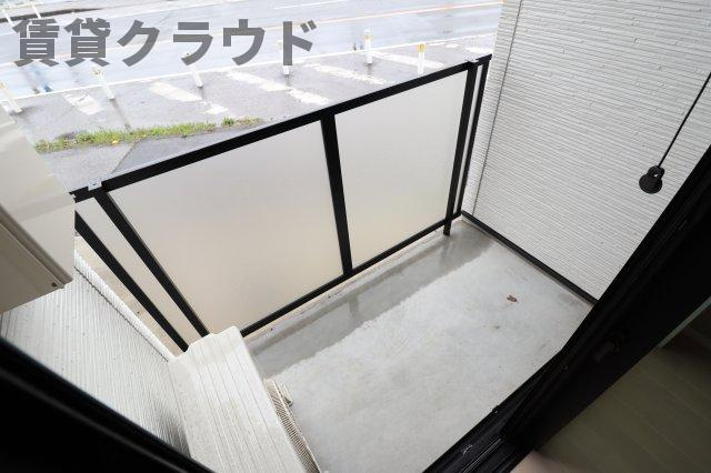 CAREL浜野Bのバルコニー