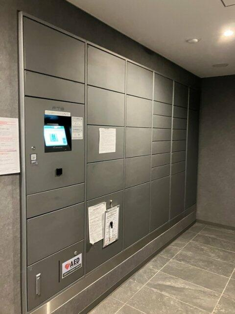 イニシア新小岩ローレルコートのエントランス