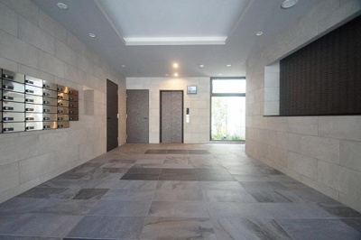 【エントランス】 | タワーズ高砂 | エントランス写真