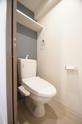 【トイレ】 | タワーズ高砂 | 物件の画像8