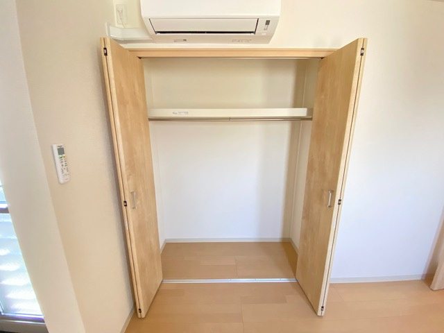 YTSハイツ若松町PART1の収納