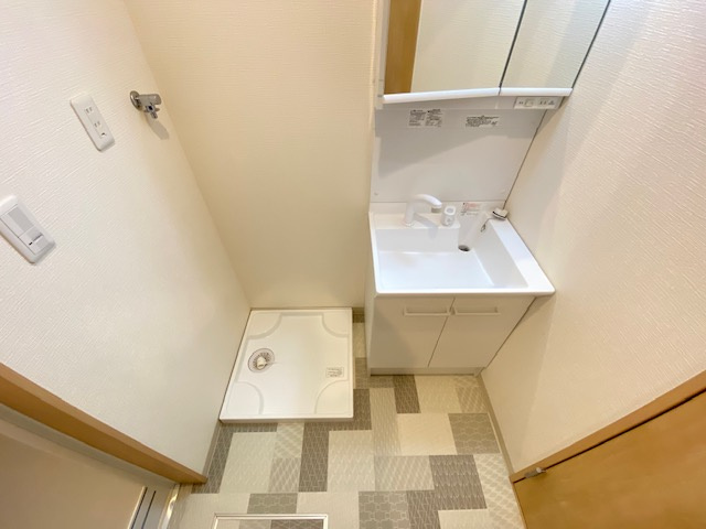 YTSハイツ若松町PART1の洗面所