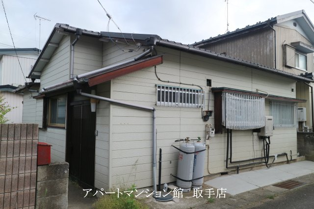 双葉２丁目貸家の外観