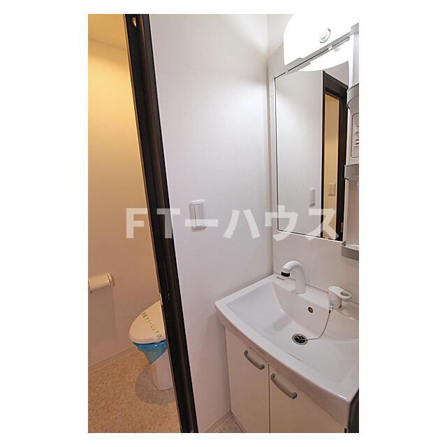 クリーク幕張の洗面所