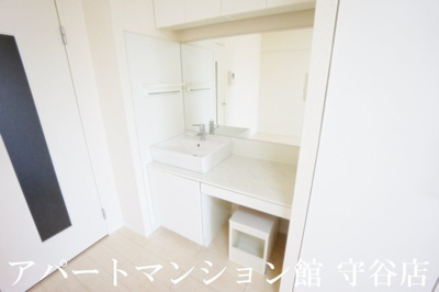 【洗面所】 | レオネクストうめの木 | 画像9