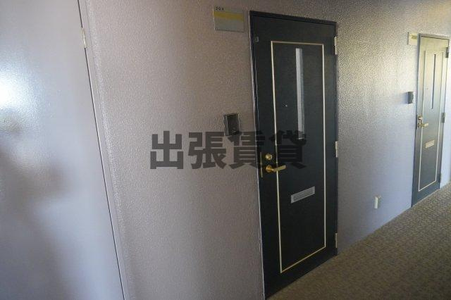 仲介手数料0！！ベレーサ本山（旧ジェイスクエア本山）の玄関