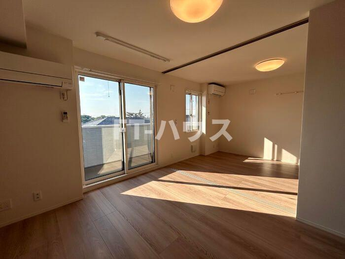 D-ROOM花園の居間・リビング