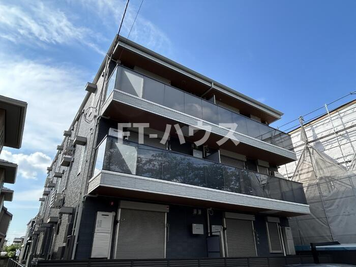 D-ROOM花園の外観