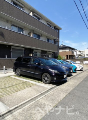 【駐車場】 | グランツ　川名 | ★敷地内駐車場