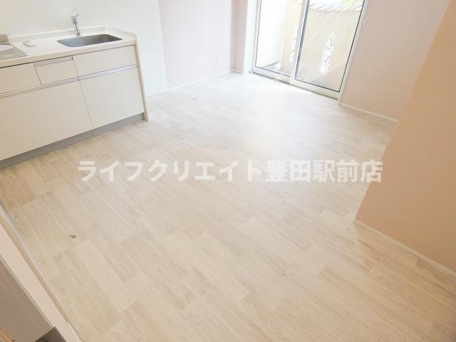 リーヴル日野の居間・リビング
