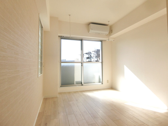 【居間・リビング】 | ONE‘s RESIDENCE立川錦町 | 洋室
