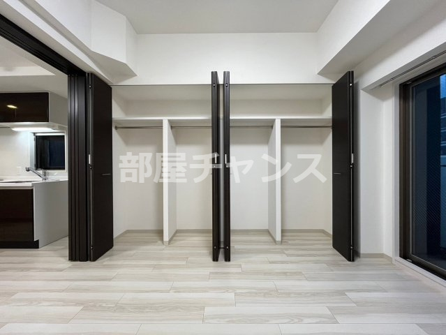 エステムコート名古屋栄プレシャスの収納