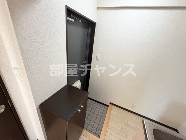 エル・ビューネ千種の玄関