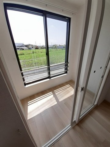 エルヴィノのその他