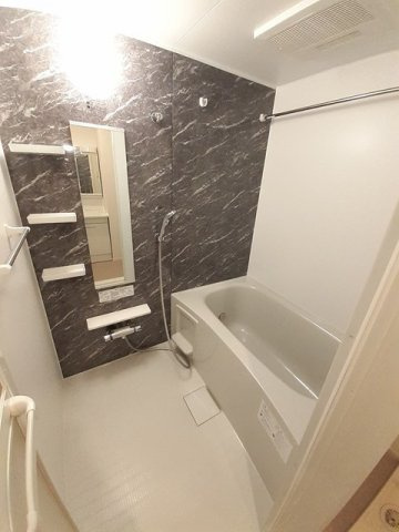 エルヴィノの浴室|日々の暮らしに欠かせないお風呂です