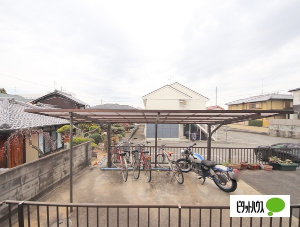 メゾンソワニエB棟のその他