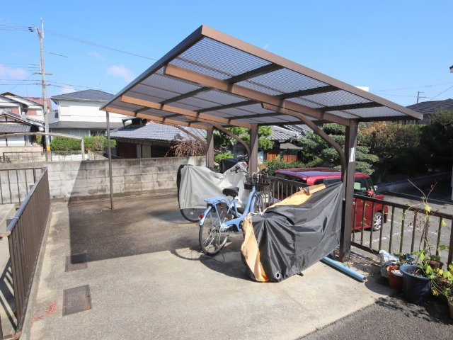 メゾンソワニエB棟のその他