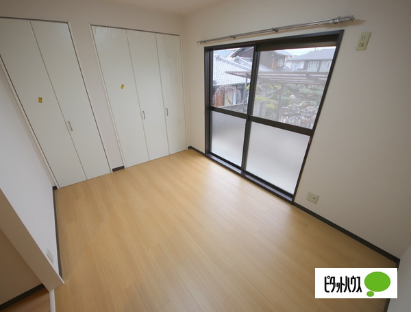 メゾンソワニエB棟のその他