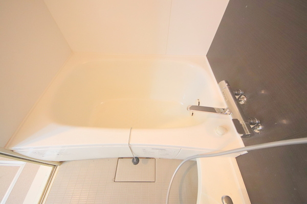 グランドパレス学園前の浴室