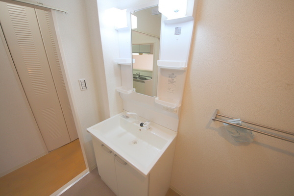 グランドパレス学園前の洗面所