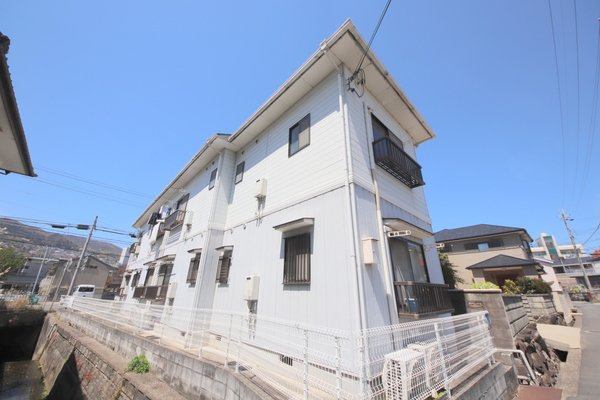 リバーサイドシングルのエントランス