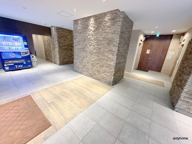 URBAN FLATS中之島　仲介手数料無料のロビー