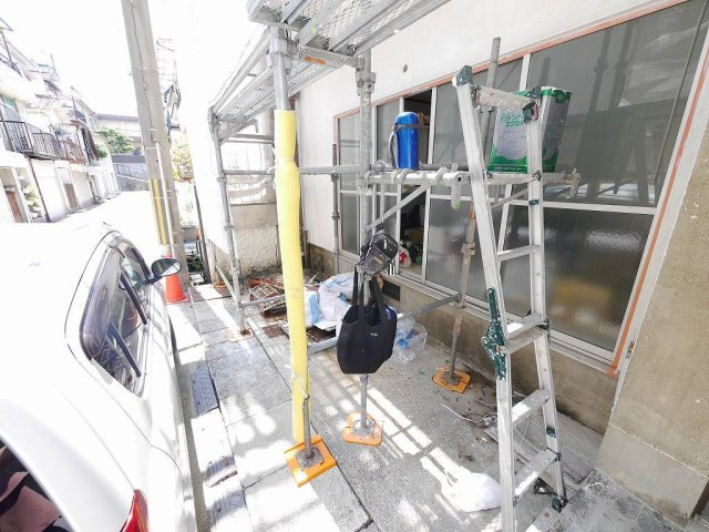 妙法寺堂ヶ谷貸家Ⅱの駐車場