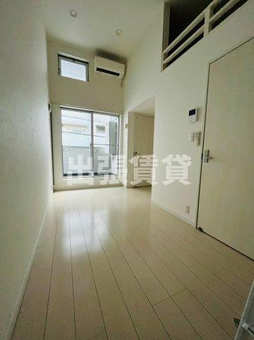 仲介手数料0円ベルトピア上飯田の居間・リビング