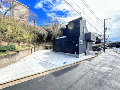 【前面道路含む現地写真】 | ◆◇公田町　５ＬＤＫ新築戸建て◇◆ | ◆前面道路も幅員があり車の運転も安心！前面道路は閑静な住宅地。車通りの少ない道路です。お子様にも安心です。