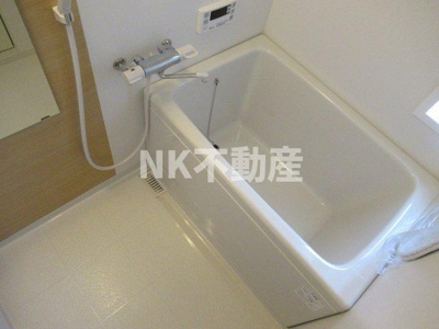 【浴室】 | Luxe本町（ルークス本町）(瓢箪山賃貸） | きれいなお風呂です