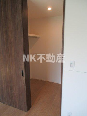 【収納】 | Luxe本町（ルークス本町）(瓢箪山賃貸） | ウォークインクローゼットです