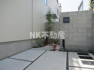 【エントランス】 | 建物の内部です