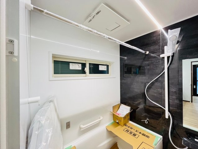 戸建　瑞穂市別府　全4区画分譲の浴室|浴室仕様。5時間経っても2.5度以内の湯温低下ですから、追い炊き回数が減り光熱費も節約できます。