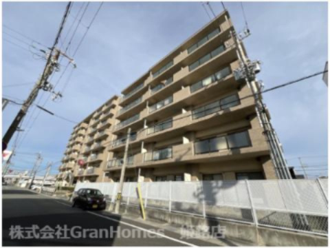 ハーモニー三幸の外観