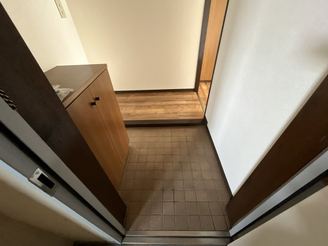 ハーモニー三幸の玄関